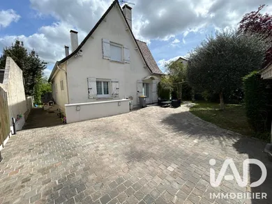 Maison traditionnelle à Saint-Brice-sous-Forêt (95350)