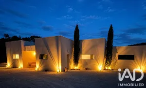 Maison d'architecte à Carcès (83570)
