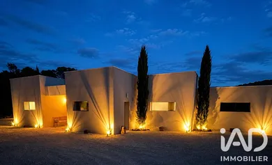 Maison d'architecte à Carcès (83570)