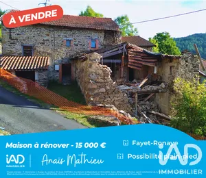 Park home in Fayet-Ronaye (63630)