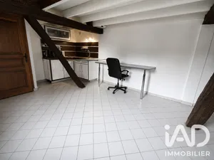 Apartment in Troyes (10000)
