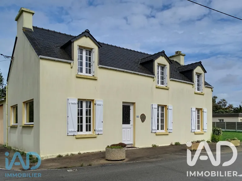 Maison 5 pièces 122 m² · à Plouescat · 121,6 m² · 208 000 €