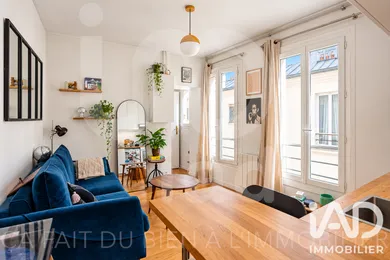 Apartment in Paris (75017)