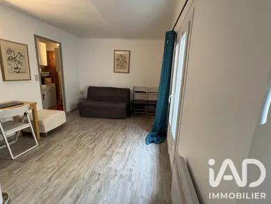 Apartment in Aix-en-Provence (13100)