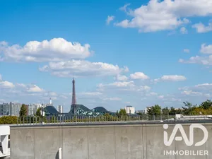 Apartment in Issy-les-Moulineaux (92130)