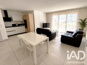 Apartment in Bordeaux (33200)