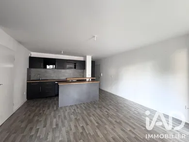 Apartment in Drancy (93700)