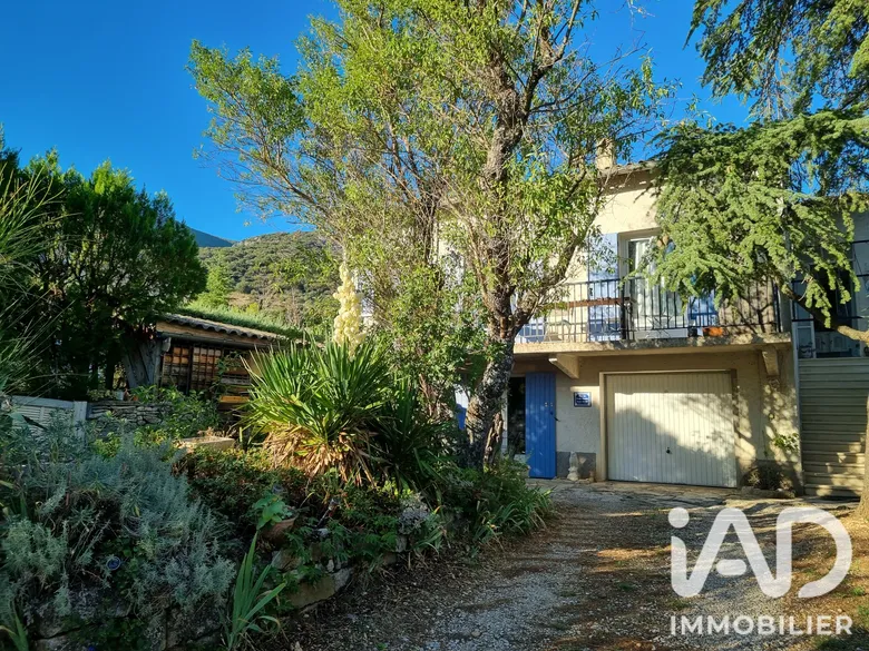 Maison 5 pièces 123 m² · à Rustrel · 123 m² · 64 000 €