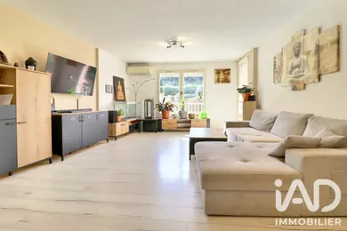 Apartment in Roquebrune-sur-Argens (83380)
