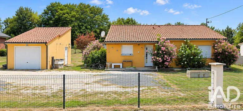 Maison 5 pièces 115 m² · à Conne-de-Labarde · 115,1 m² · 220 000 €
