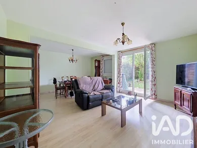 Appartement à Mantes-la-Jolie (78200)