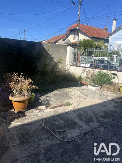 Maison traditionnelle à Sevran (93270)