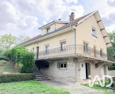 Maison à Bourbonne-les-Bains (52400)