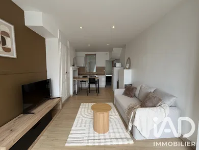 Immeuble à Amiens (80090)