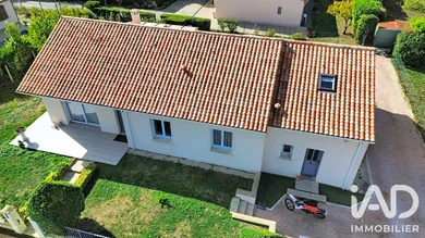 Maison à Neuville-de-Poitou (86170)