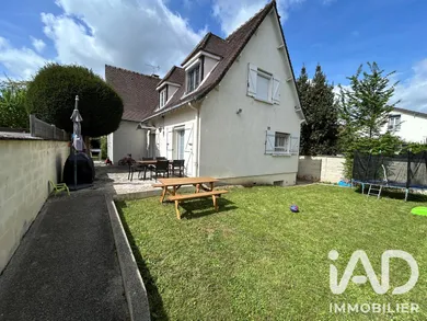 Maison traditionnelle à Saint-Brice-sous-Forêt (95350)