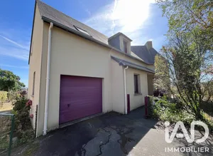 Pavillon à Fougères (35300)
