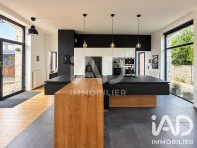 House in Grand Bourgtheroulde (27520)
