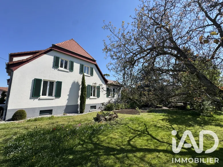 Maison 9 pièces 290 m² · à Cernay · 290 m² · 595 000 €