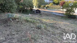Terrain à bâtir à Tourves (83170)