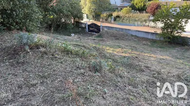 Terrain à bâtir à Tourves (83170)