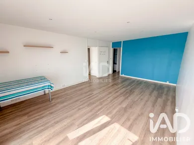 Apartment in Wissous (91320)