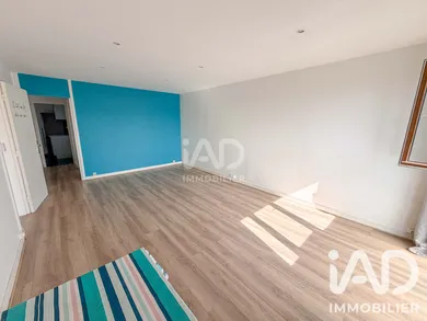 Apartment in Wissous (91320)