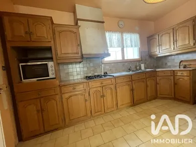 Maison de village à Esclavolles-Lurey (51260)