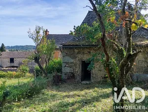 Village house in Saint-André-de-Najac (12270)