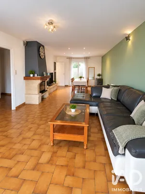 Townhouse in Montrevault (49110)