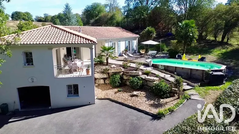 Maison 5 pièces 114 m² · à Azay-sur-Thouet · 114 m² · 228 500 €
