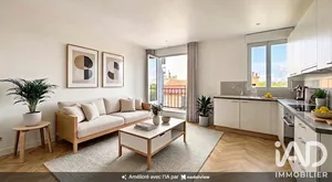 Apartment in Montrouge (92120)