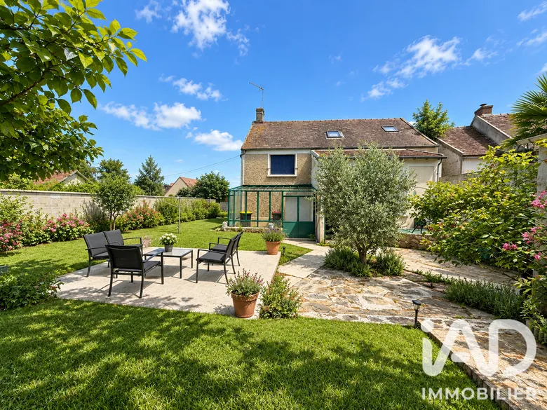 Maison 5 pièces 100 m² · à Aubepierre-Ozouer-le-Repos · 100 m² · 225 000 €