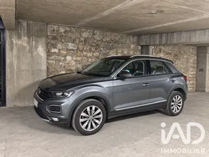 Parking à Paris (75018)
