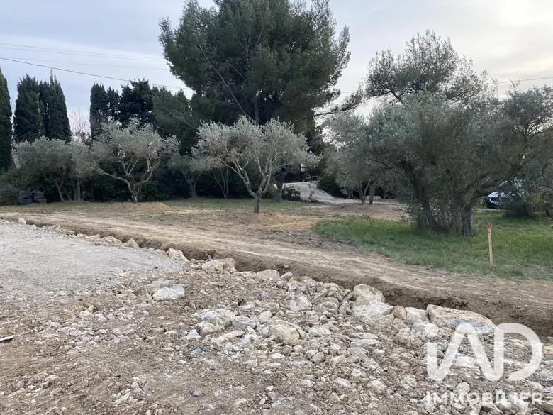Terrain à bâtir à Arles (13200) · 175 000 €