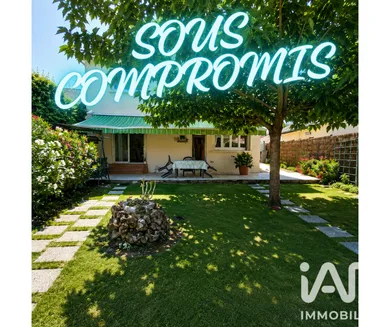 Maison traditionnelle à Préfailles (44770)
