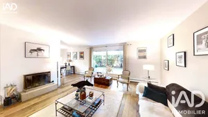 Apartment in Maisons-Laffitte (78600)