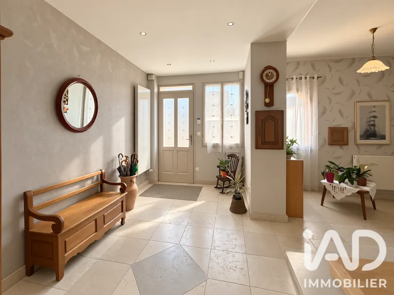Maison 8 pièces 166 m² · à Beaugency · 165,7 m² · 340 000 €