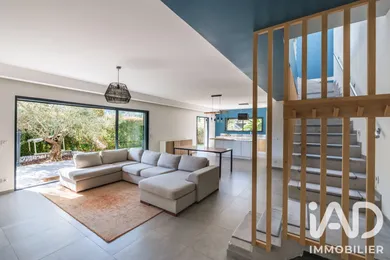 Maison d'architecte à La Colle-sur-Loup (06480)