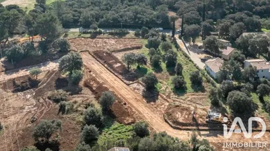 Terrain à bâtir à Saint-Siffret (30700)