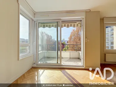 Apartment in La Garenne-Colombes (92250)