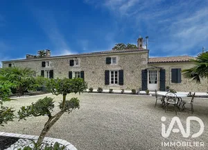 Longère à Saint-Hilaire-des-Loges (85240)