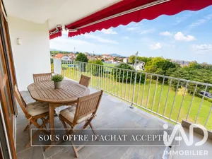 Apartment in Biarritz (64200)