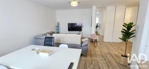 Apartment in Pontault-Combault (77340)