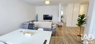 Apartment in Pontault-Combault (77340)