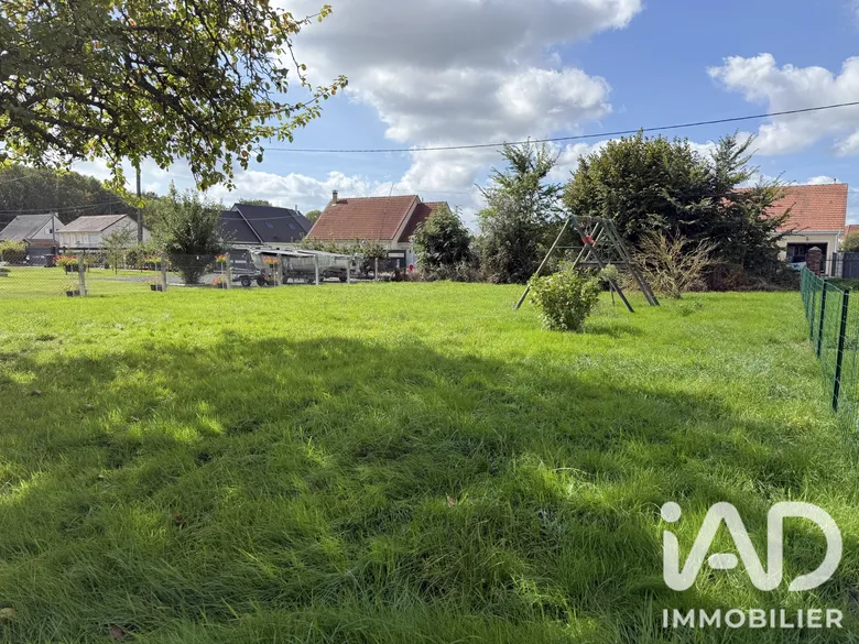 Terrain à Beuzeville (27210) · 59 000 €