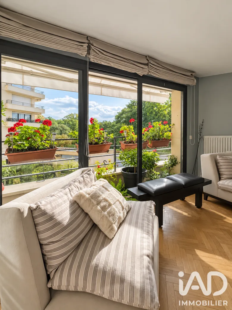 Appartement 3 pièces 103 m² · à Paris · 102,7 m² · 1 130 000 €