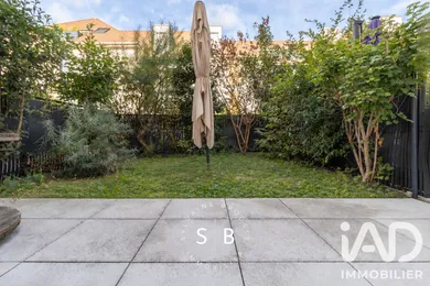 Apartment in Plaisir (78370)