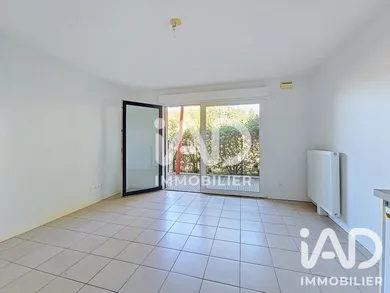 Apartment in Artigues-près-Bordeaux (33370)