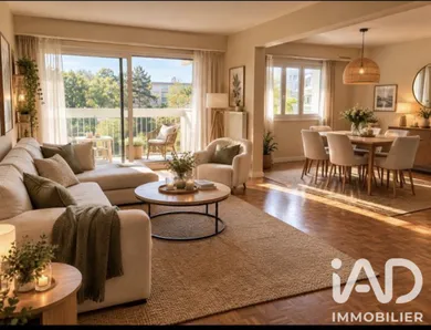 Apartment in Marly-le-Roi (78160)